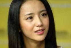 明星照片 北京朝阳吃瓜 暗黑爆料在线吃,北京朝阳“吃瓜”现场，明星照片曝光引热议